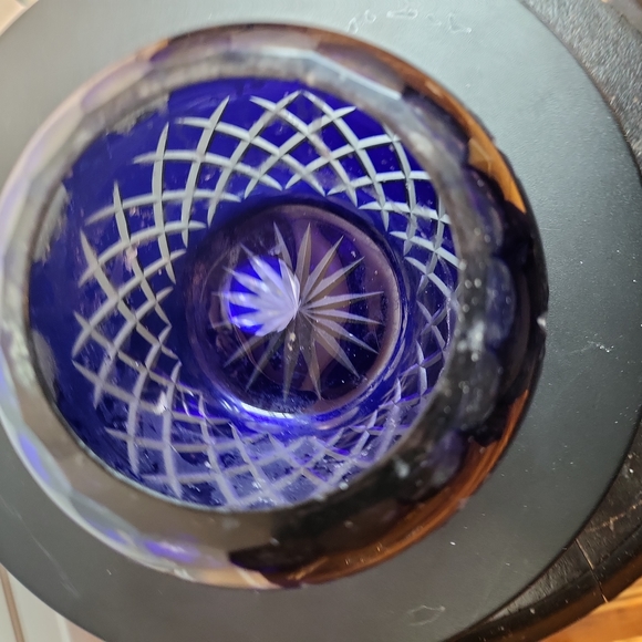 Cobalt Blue Cut to Clear Crystal Glass Rose Bowl - Picture 6 of 8